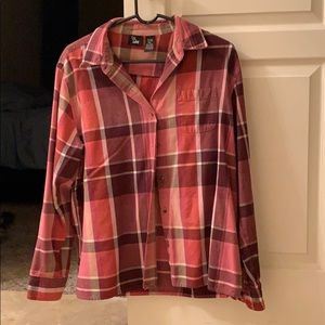 Women’s Pink Plaid Shirt